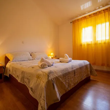Apartment Torina Pasman
