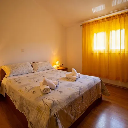 Torina Apartment Pasman
