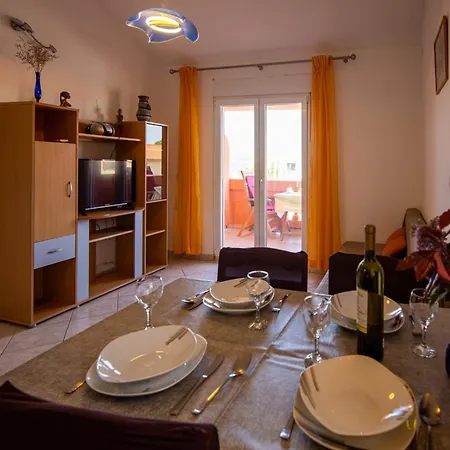Torina Apartment Pasman